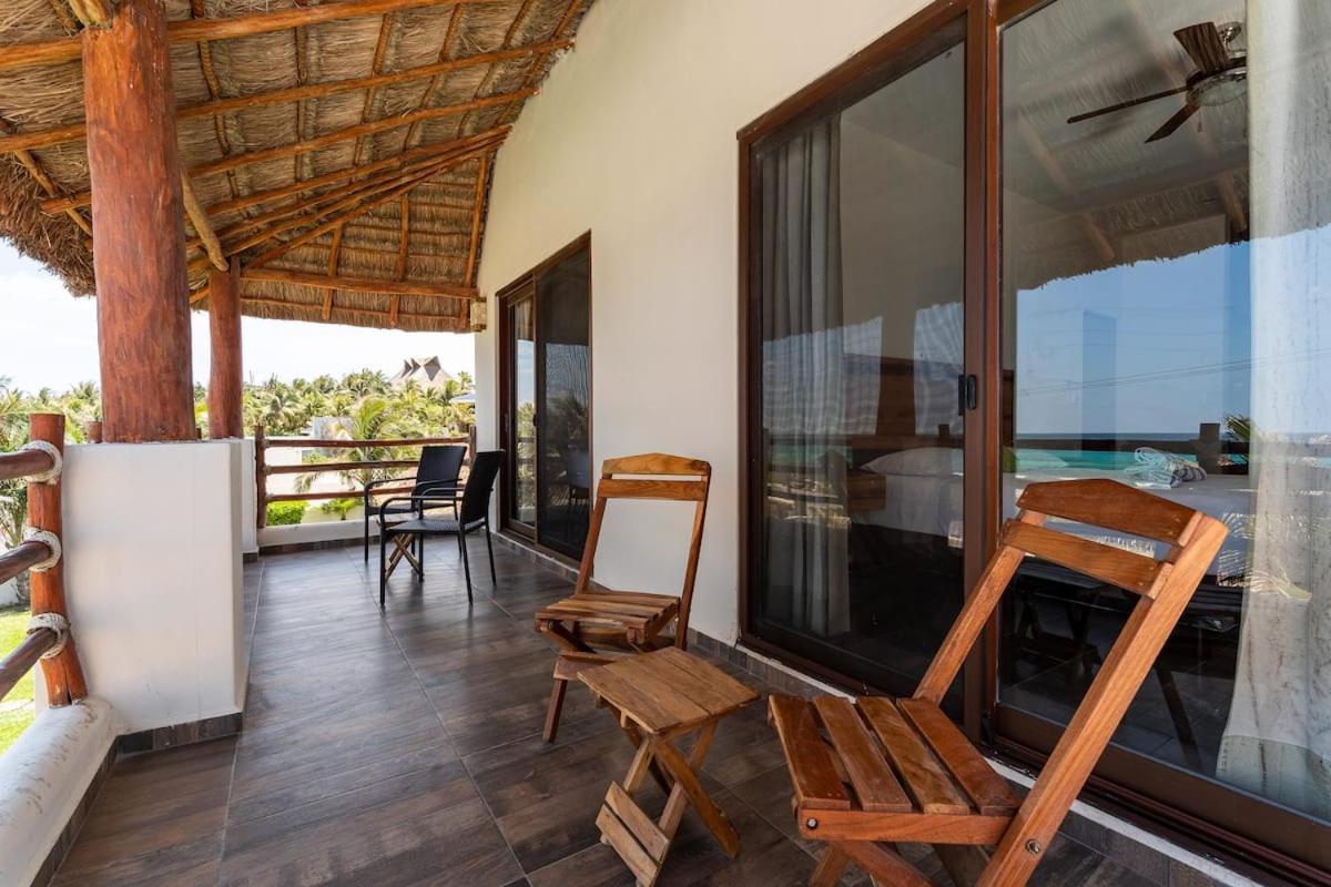 Villa With Ocean View, Pool, Restaurant And Rooftop イスラ・ムヘーレス エクステリア 写真