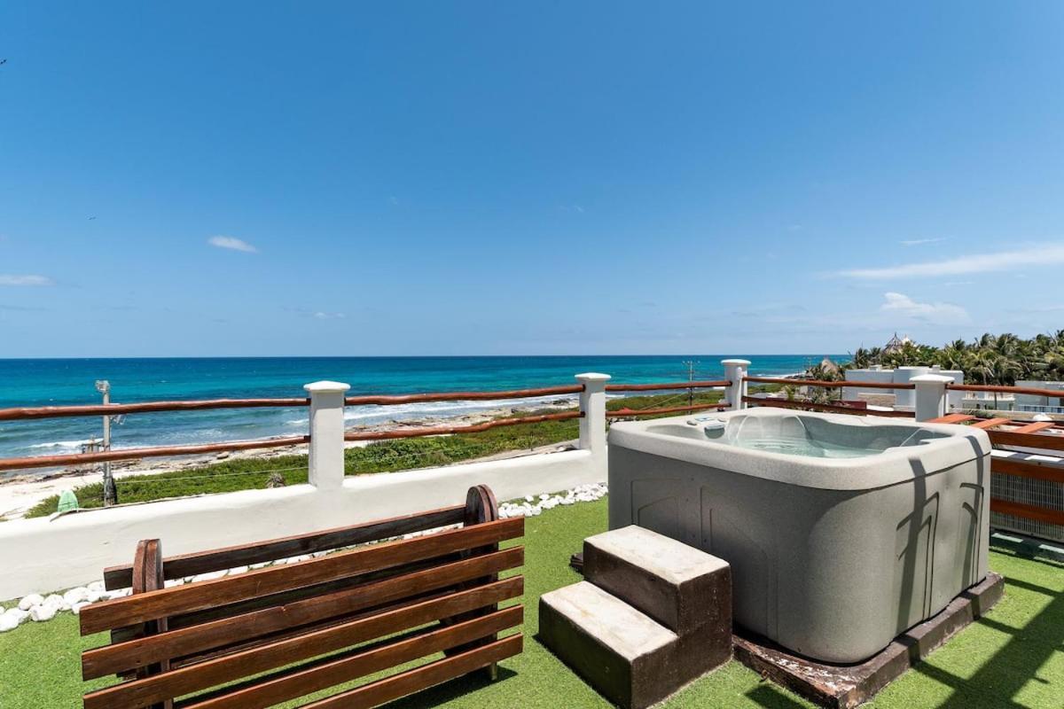 Villa With Ocean View, Pool, Restaurant And Rooftop イスラ・ムヘーレス エクステリア 写真